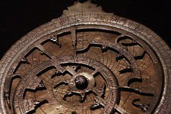 1200px-Planispherical astrolabe mg 7100 (1).jpg
